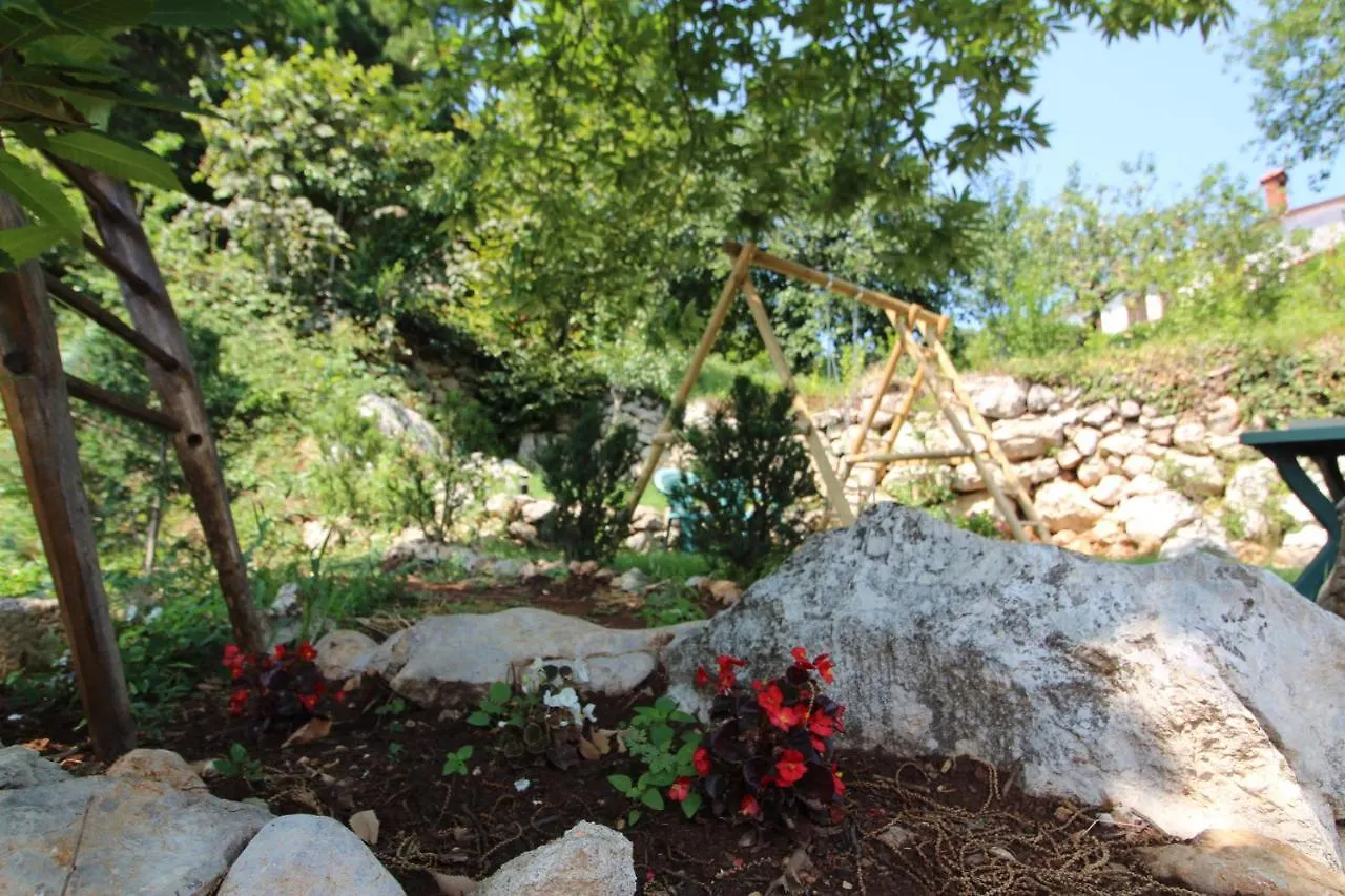 Emilija Apartment Matulji Croatia