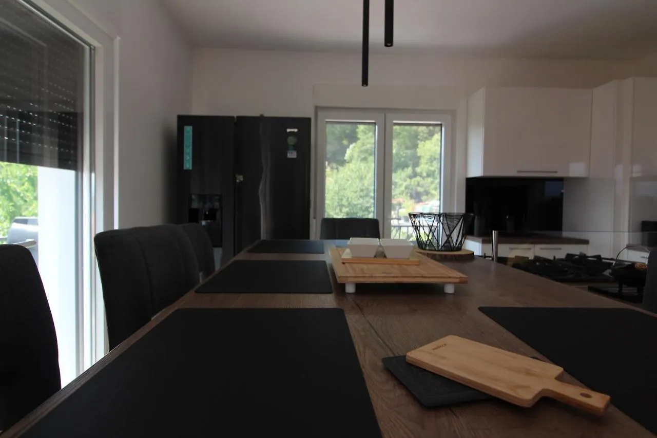 Emilija Apartment Matulji Croatia